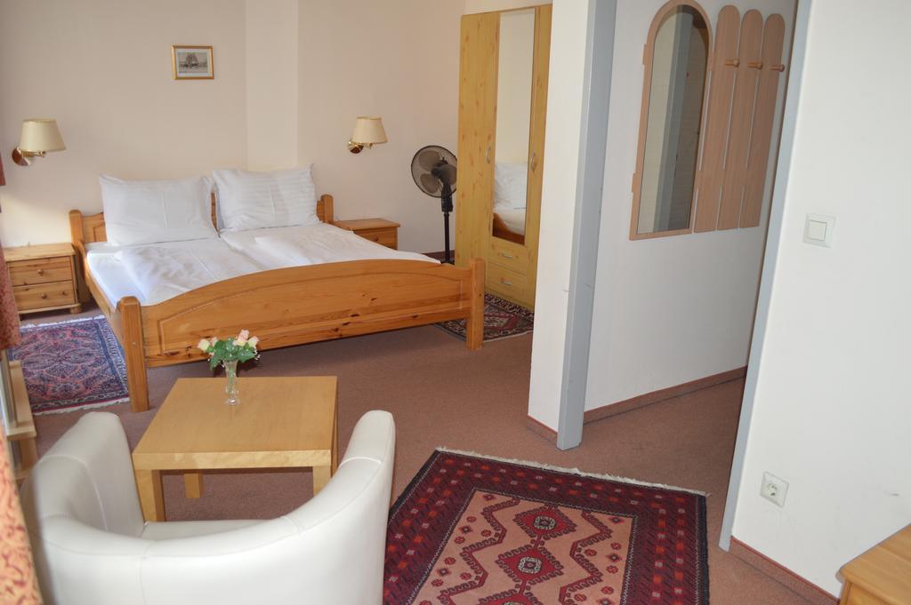 Hotel Pension Walzerstadt Wien Rum bild